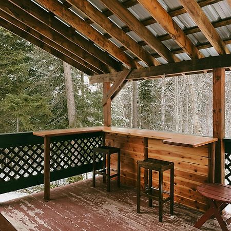 Alpine Meadows Lodge Golden Extérieur photo