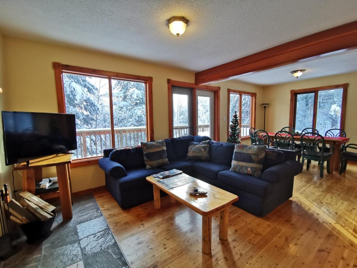 Alpine Meadows Lodge Golden Extérieur photo