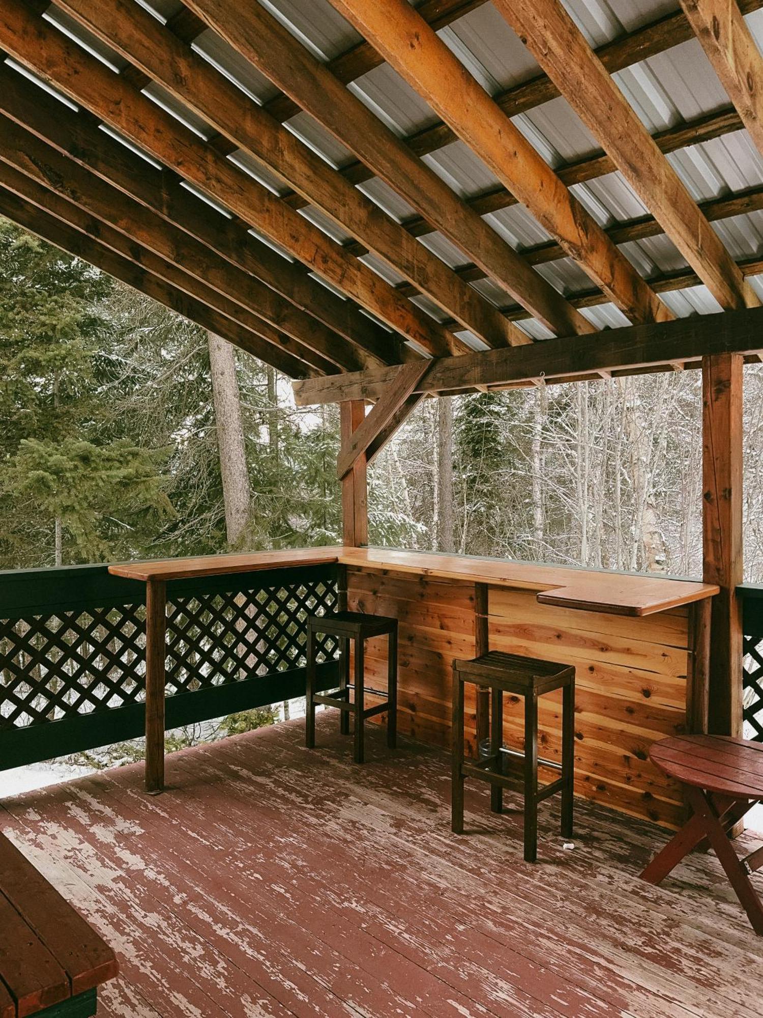 Alpine Meadows Lodge Golden Extérieur photo