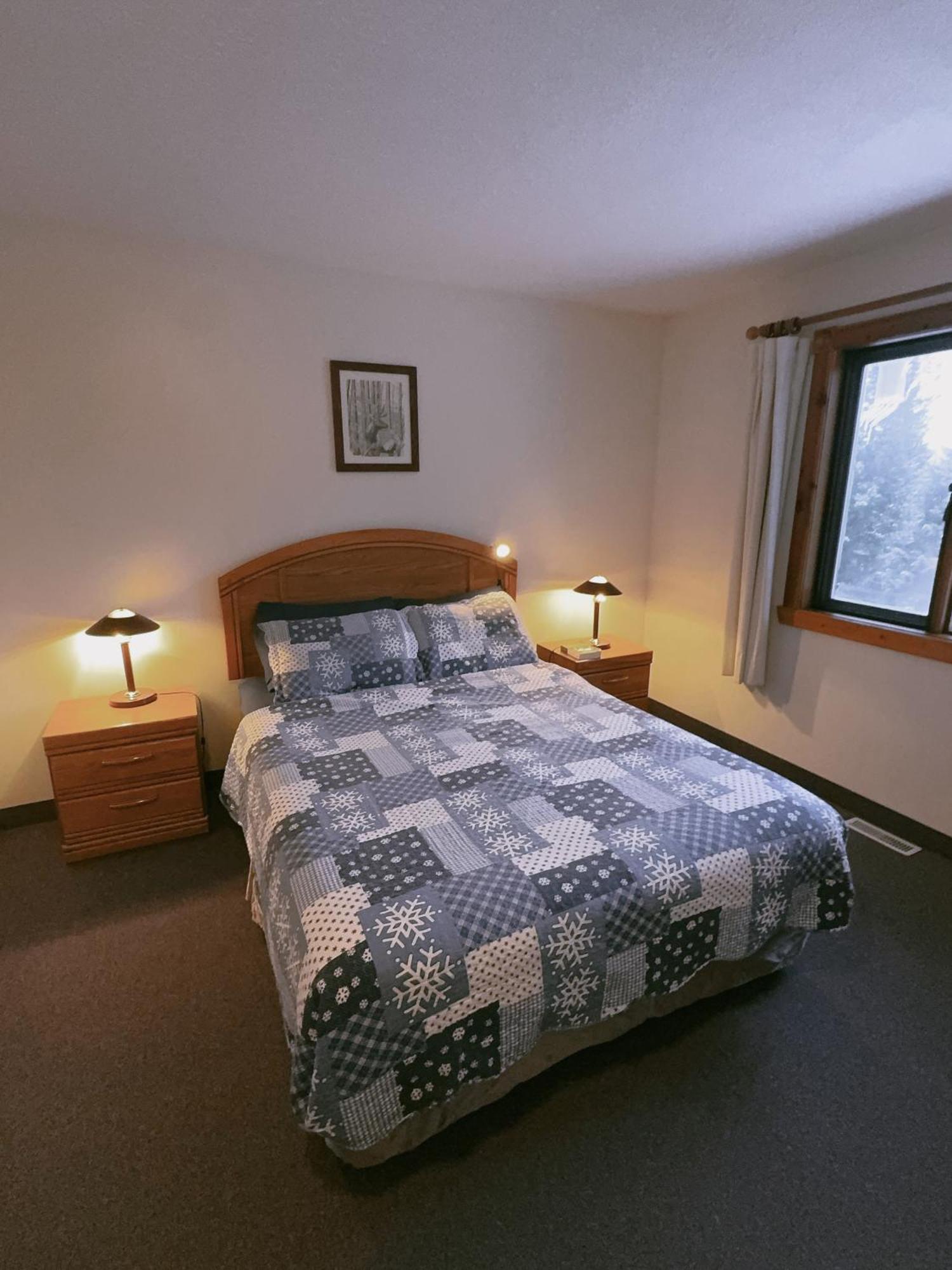 Alpine Meadows Lodge Golden Extérieur photo